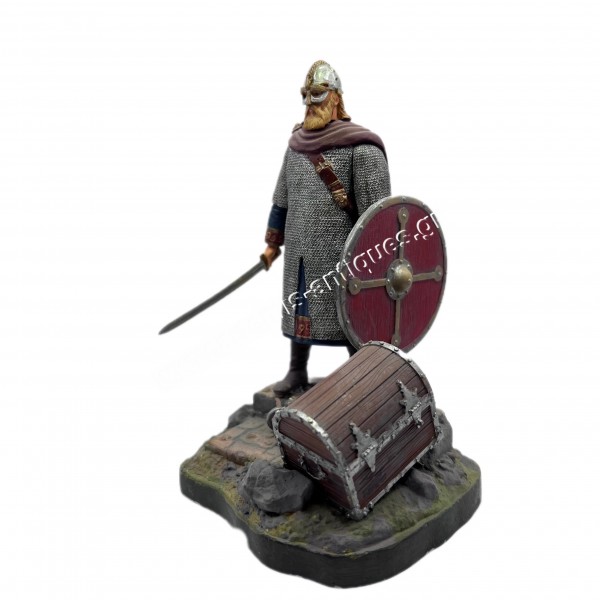 Francois Verlinden Productions Viking Warrior in Chainmail Armor 1/16 ...